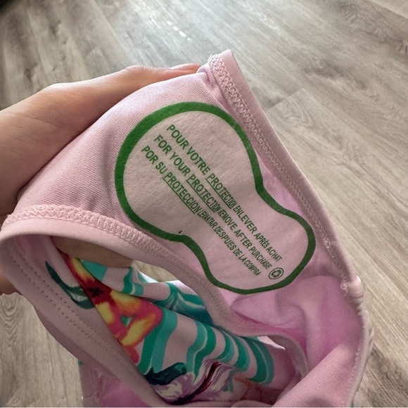 True Craft One Piece Bathing Suit Swim Parrot NEW Tropical Vacation Pink - Picture 6 of 7